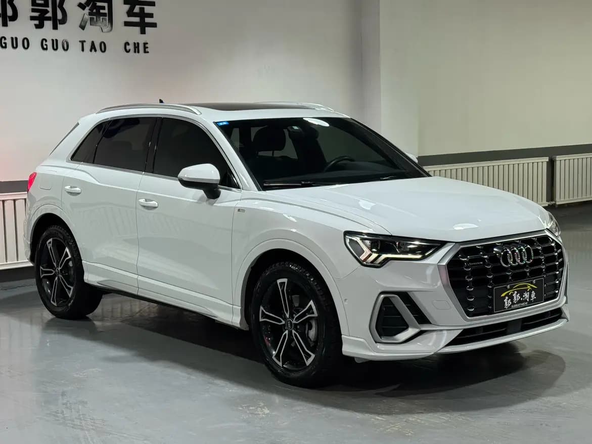 Audi Q3 2022 г. 22077 км. — фото 3
