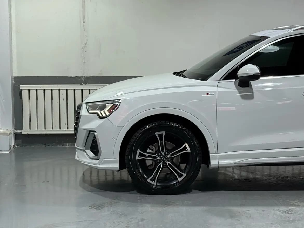 Audi Q3 2022 г. 22077 км. — фото 24
