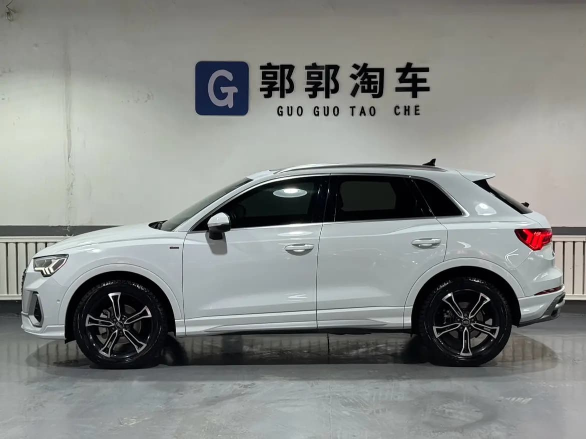 Audi Q3 2022 г. 22077 км. — фото 4
