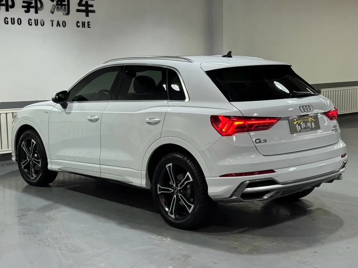 Audi Q3 2022 г. 22077 км. — фото 5