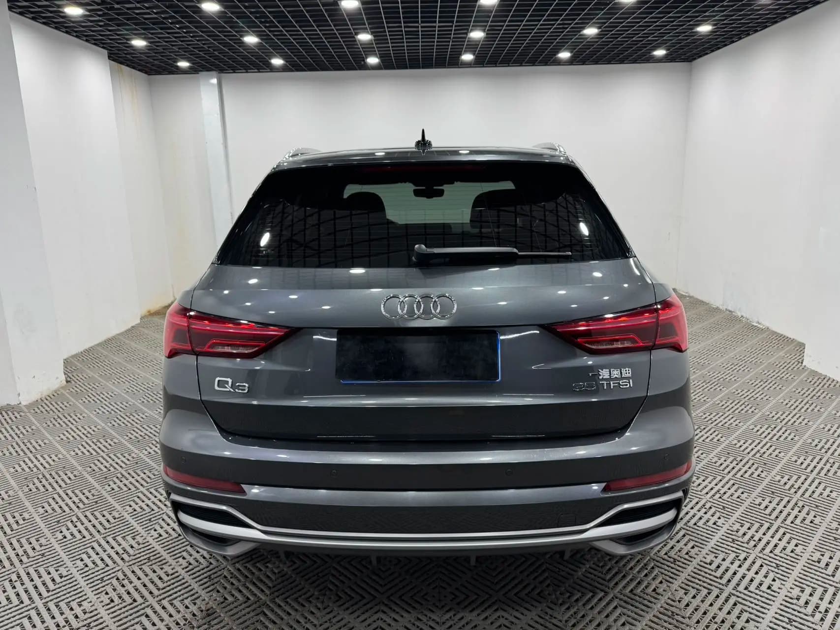 Audi Q3 2021 г. 62078 км. — фото 5
