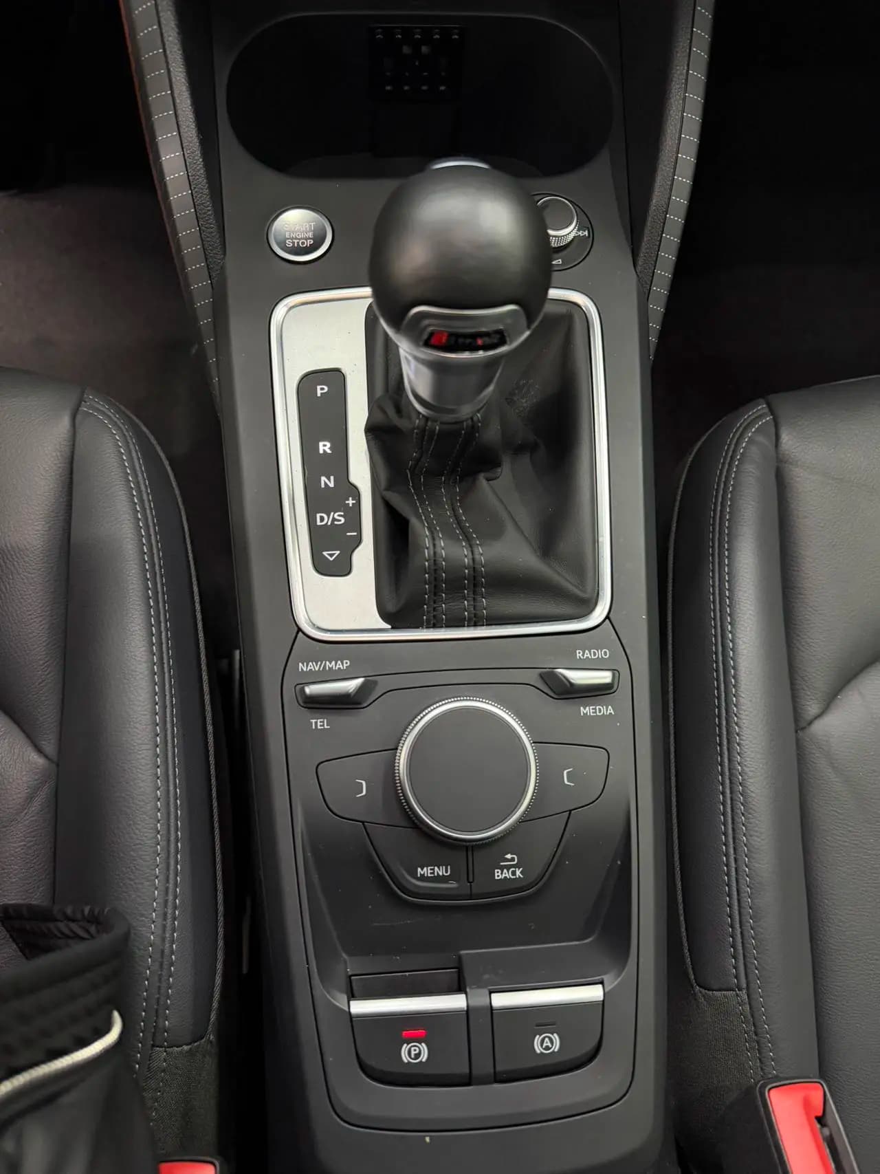 Audi Q2L 2022 г. 35144 км. — фото 14