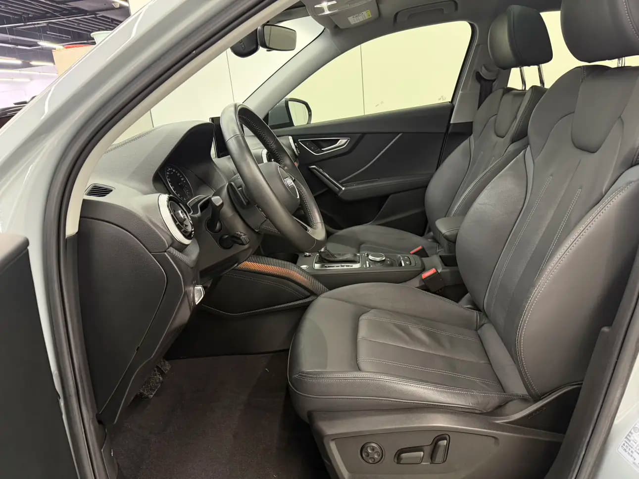 Audi Q2L 2022 г. 35144 км. — фото 17