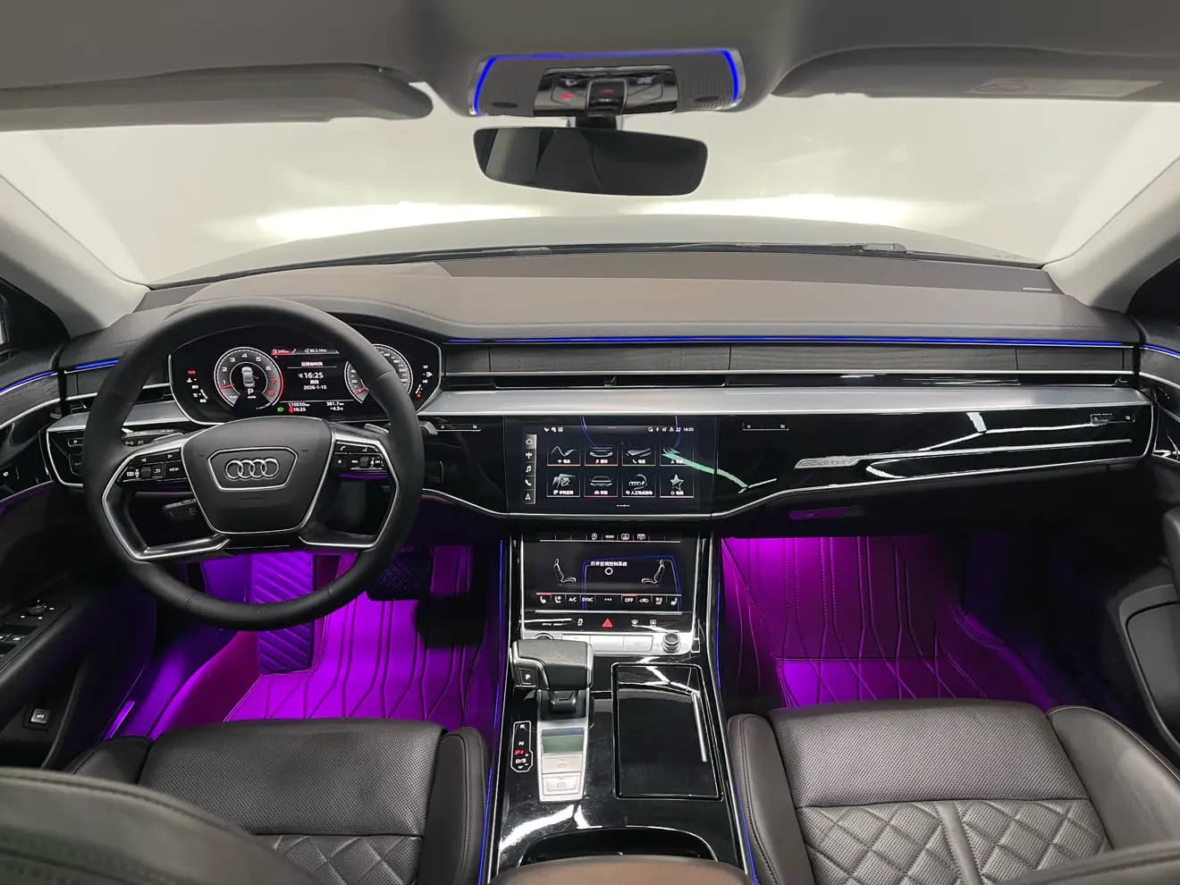 Audi A8 2022 г. 110041 км. — фото 12
