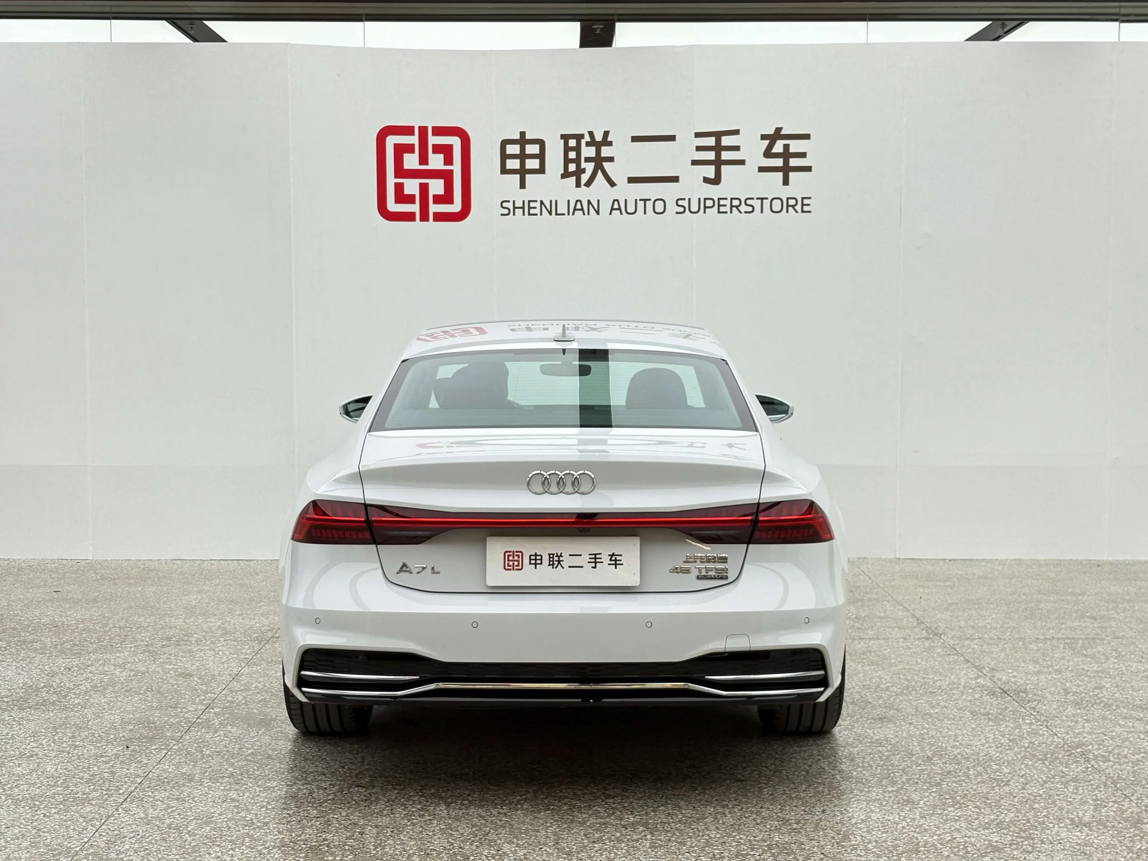 Audi A7L 2024 г. 43075 км. — фото 4