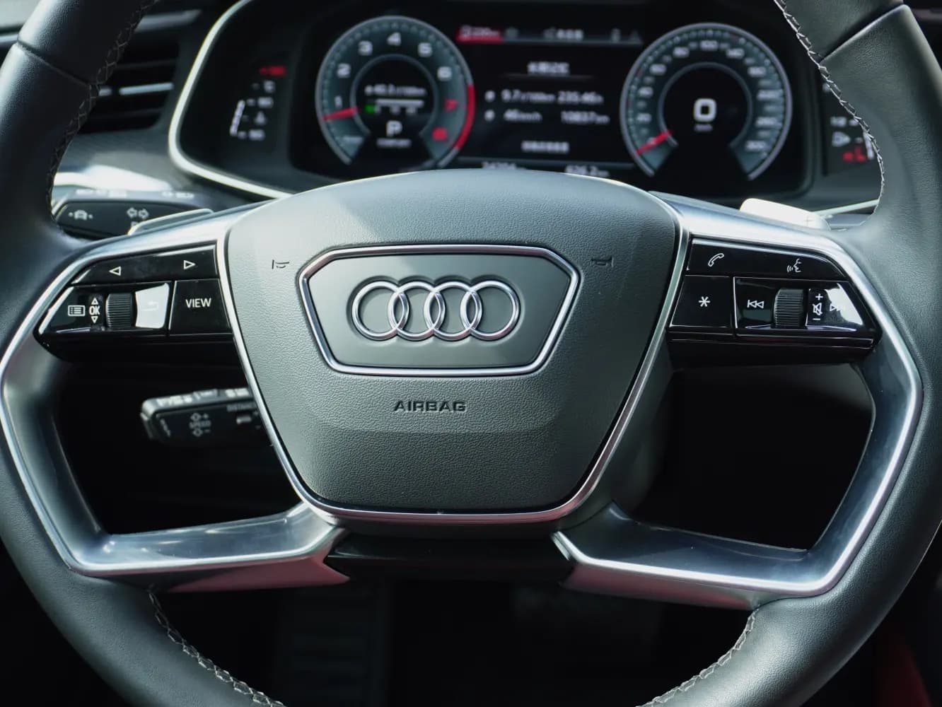 Audi A7L 2024 г. 24095 км. — фото 11