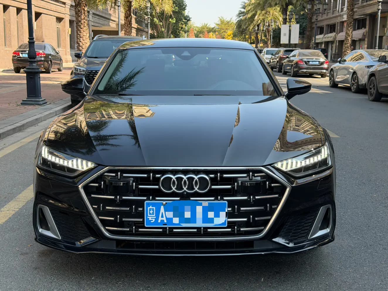 Audi A7L 2024 г. 60074 км. — фото 2