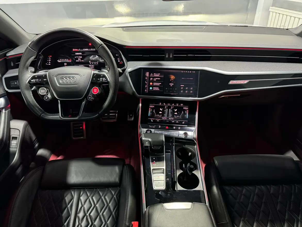 Audi A7 2023 г. 45101 км. — фото 24