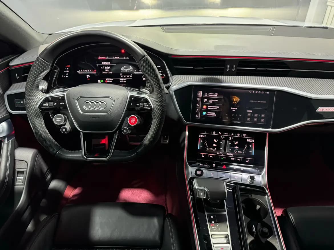 Audi A7 2023 г. 45101 км. — фото 29