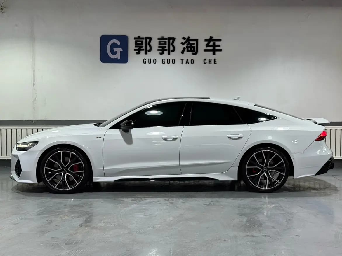 Audi A7 2023 г. 45101 км. — фото 4