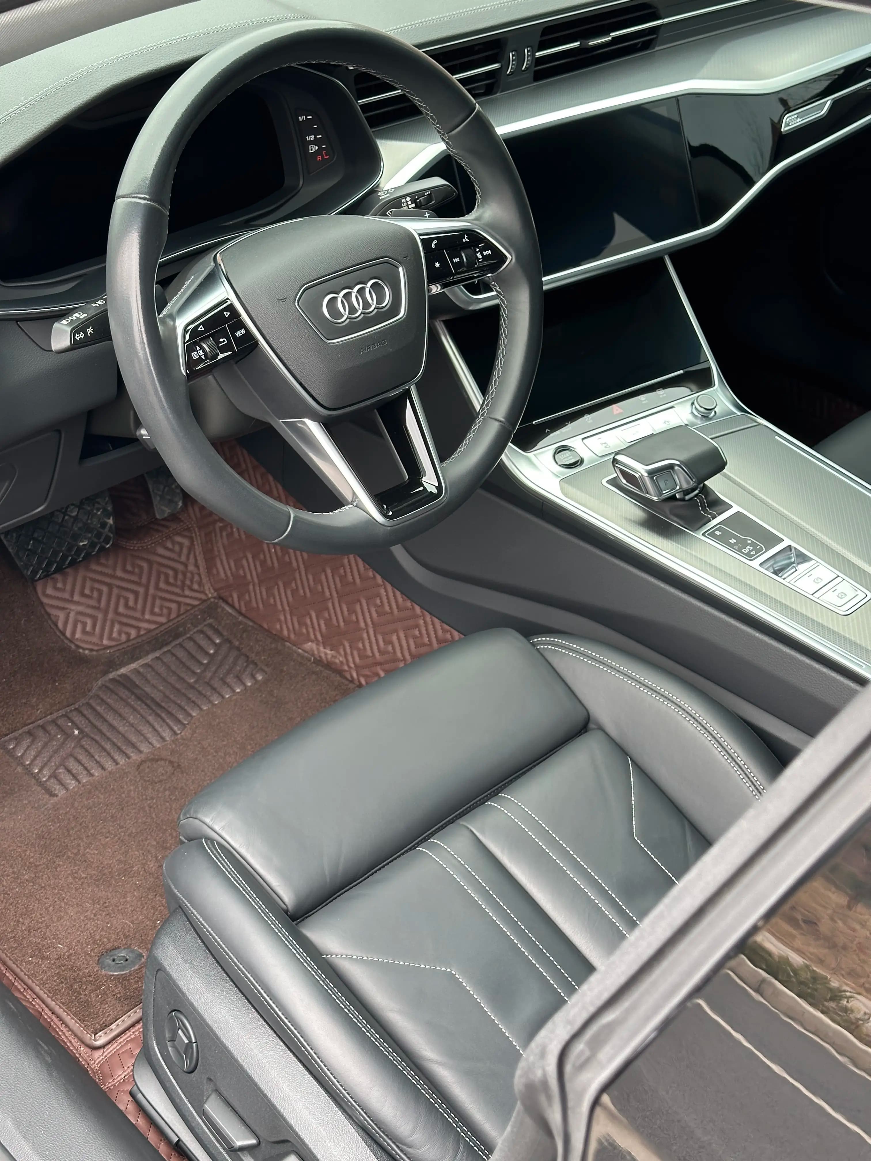 Audi A7 2024 г. 28103 км. — фото 18