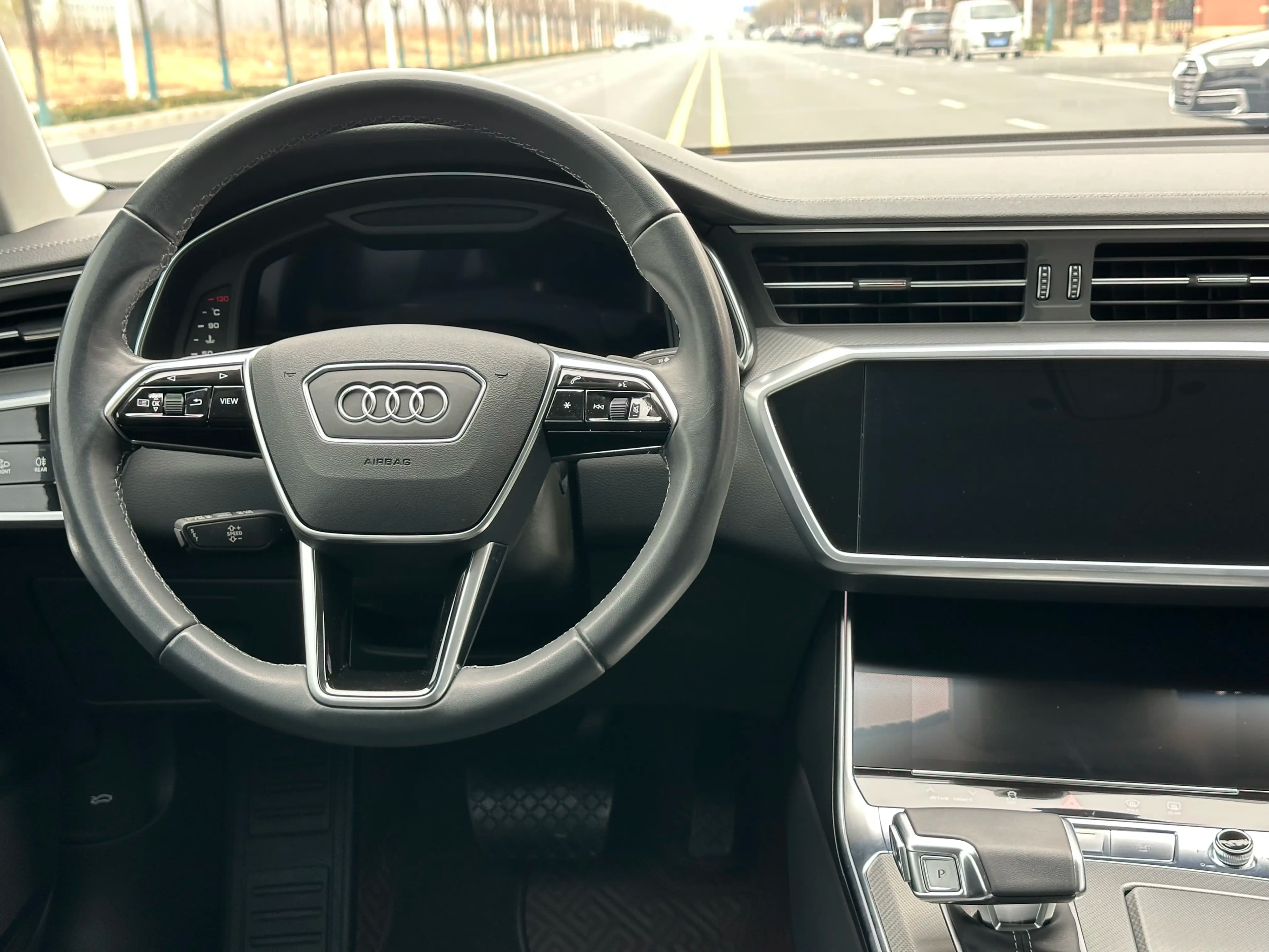 Audi A7 2024 г. 28103 км. — фото 19