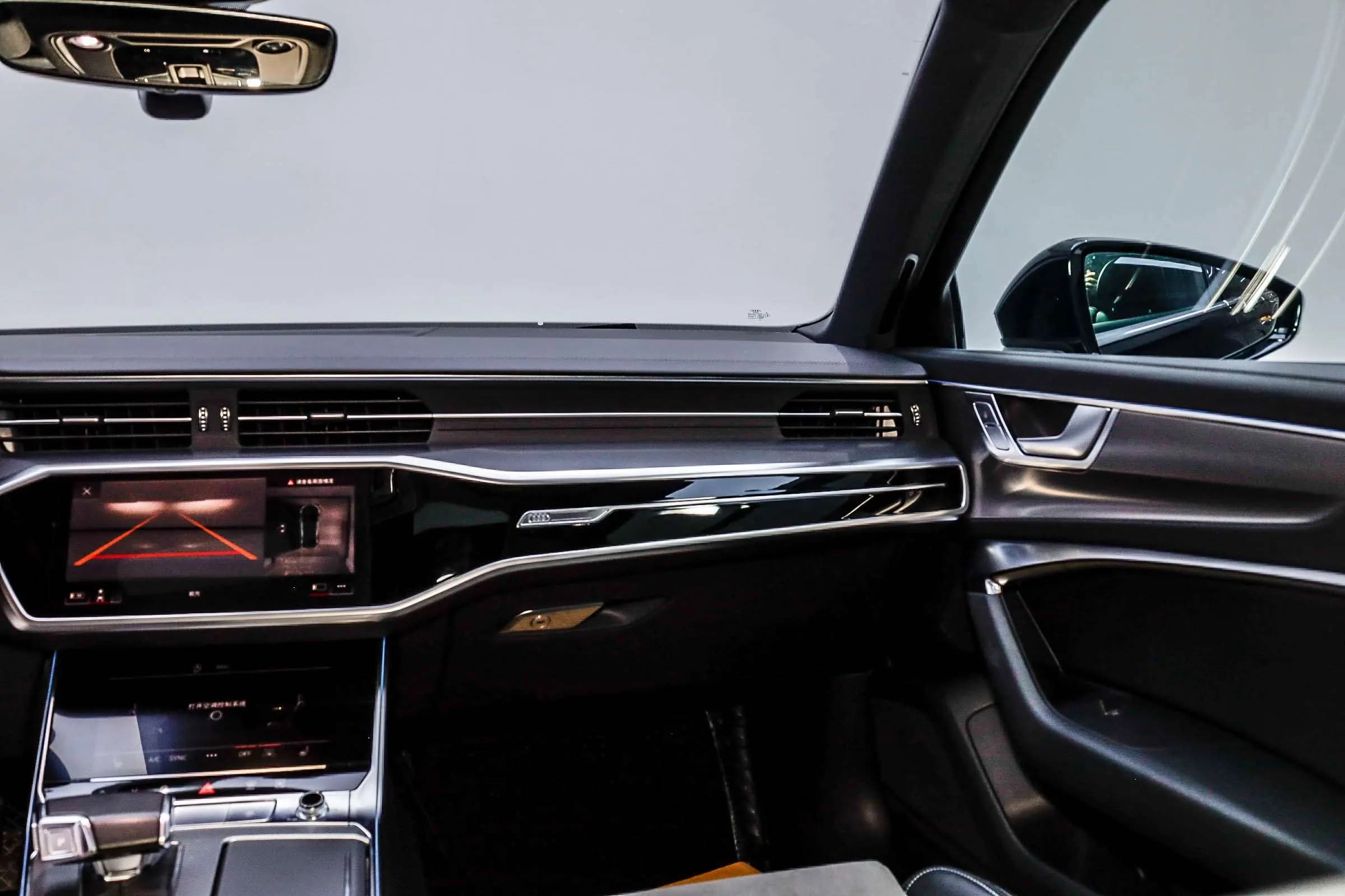 Audi A6L 2024 г. 19814 км. — фото 13