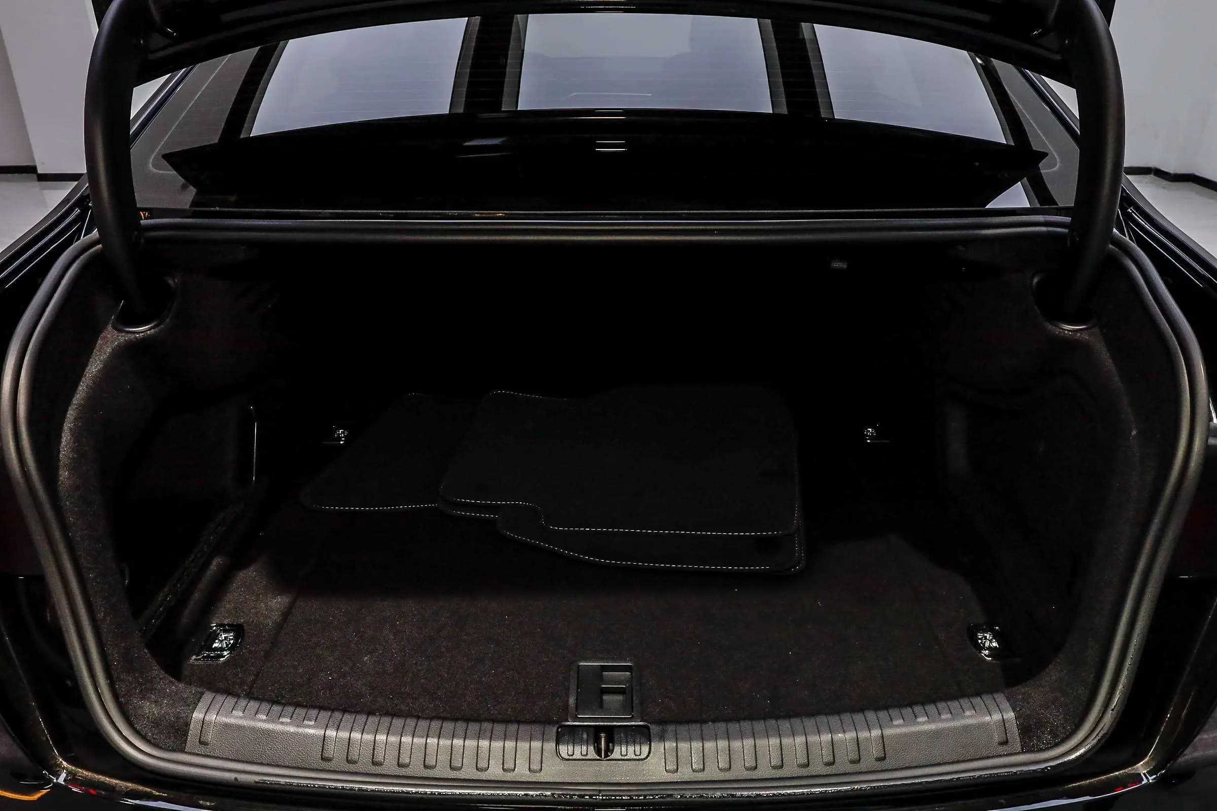 Audi A6L 2024 г. 19814 км. — фото 29