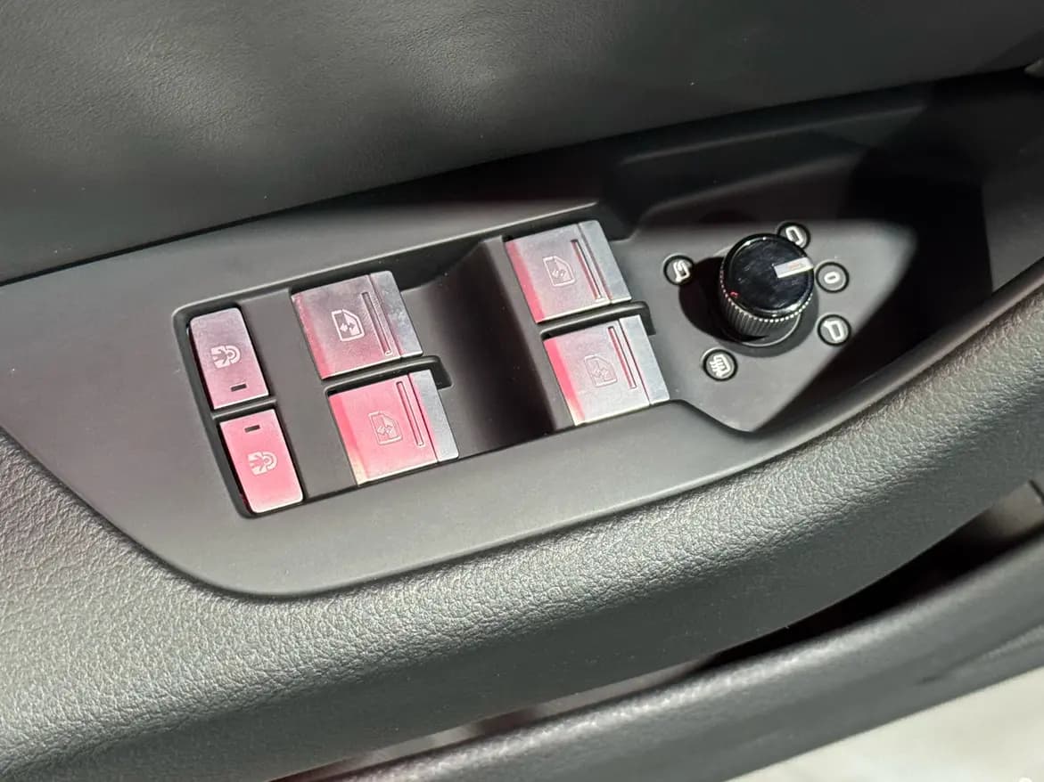 Audi A6L 2024 г. 25113 км. — фото 22