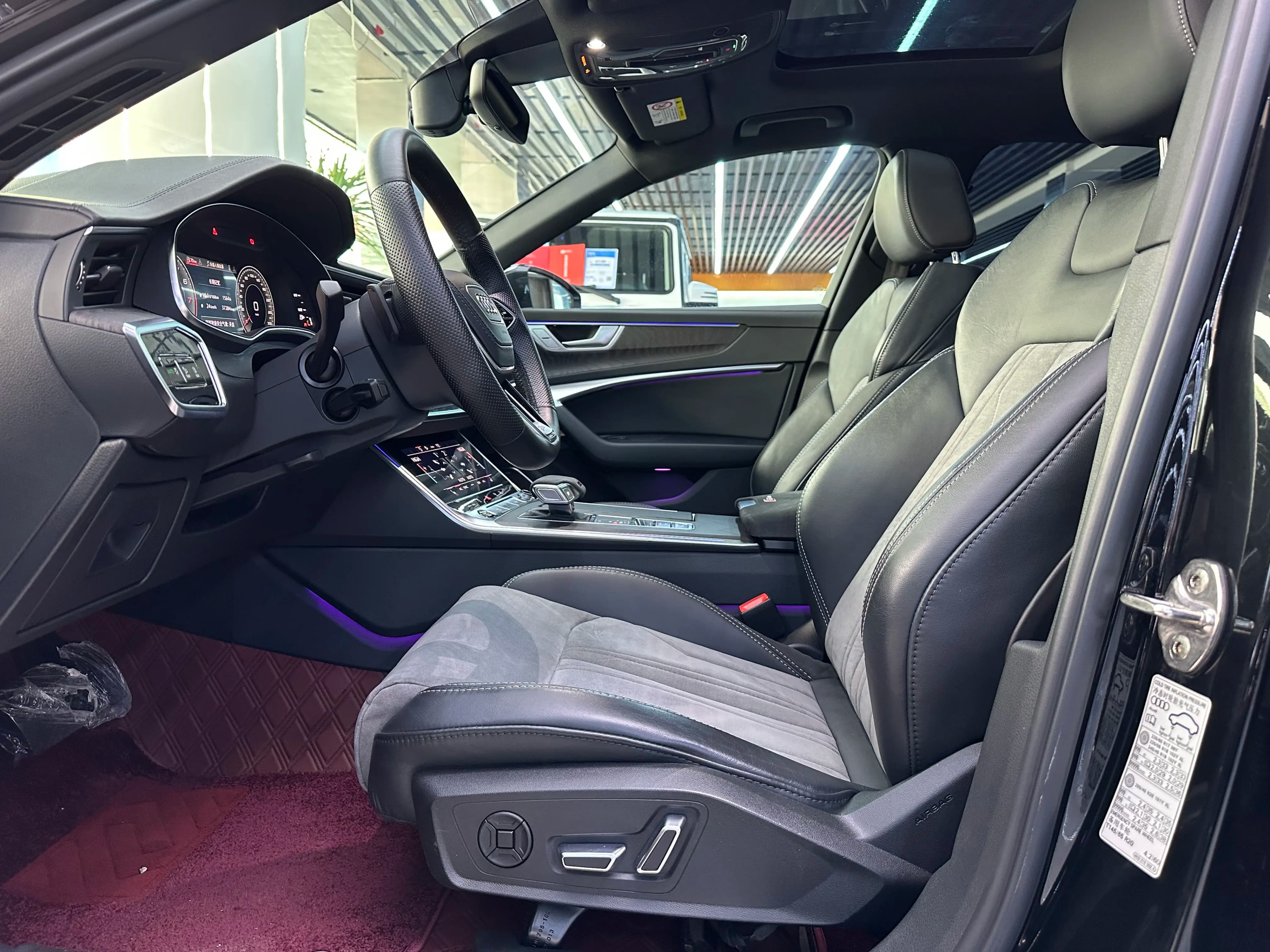 Audi A6L 2023 г. 37342 км. — фото 15