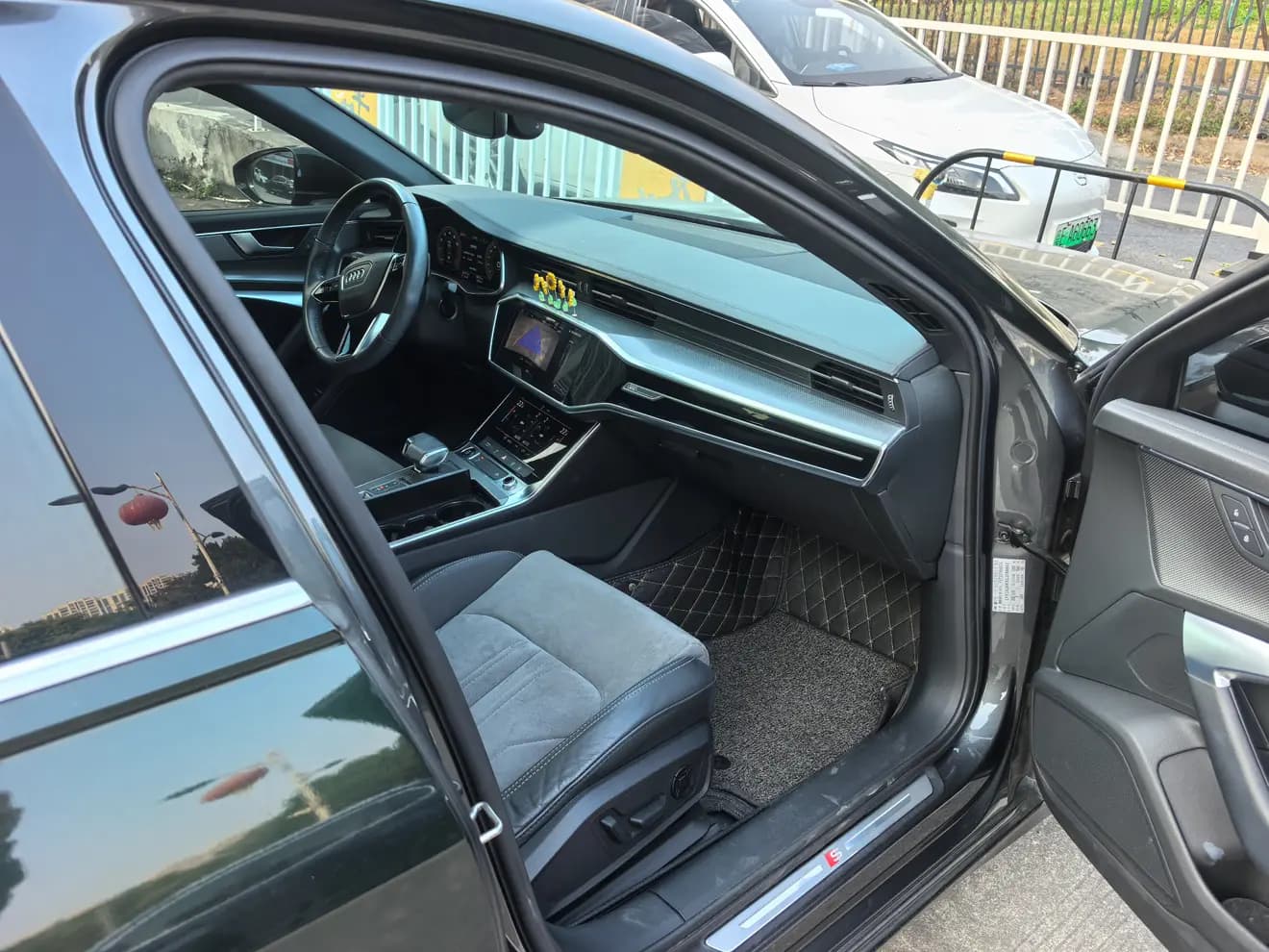Audi A6L 2021 г. 55072 км. — фото 16