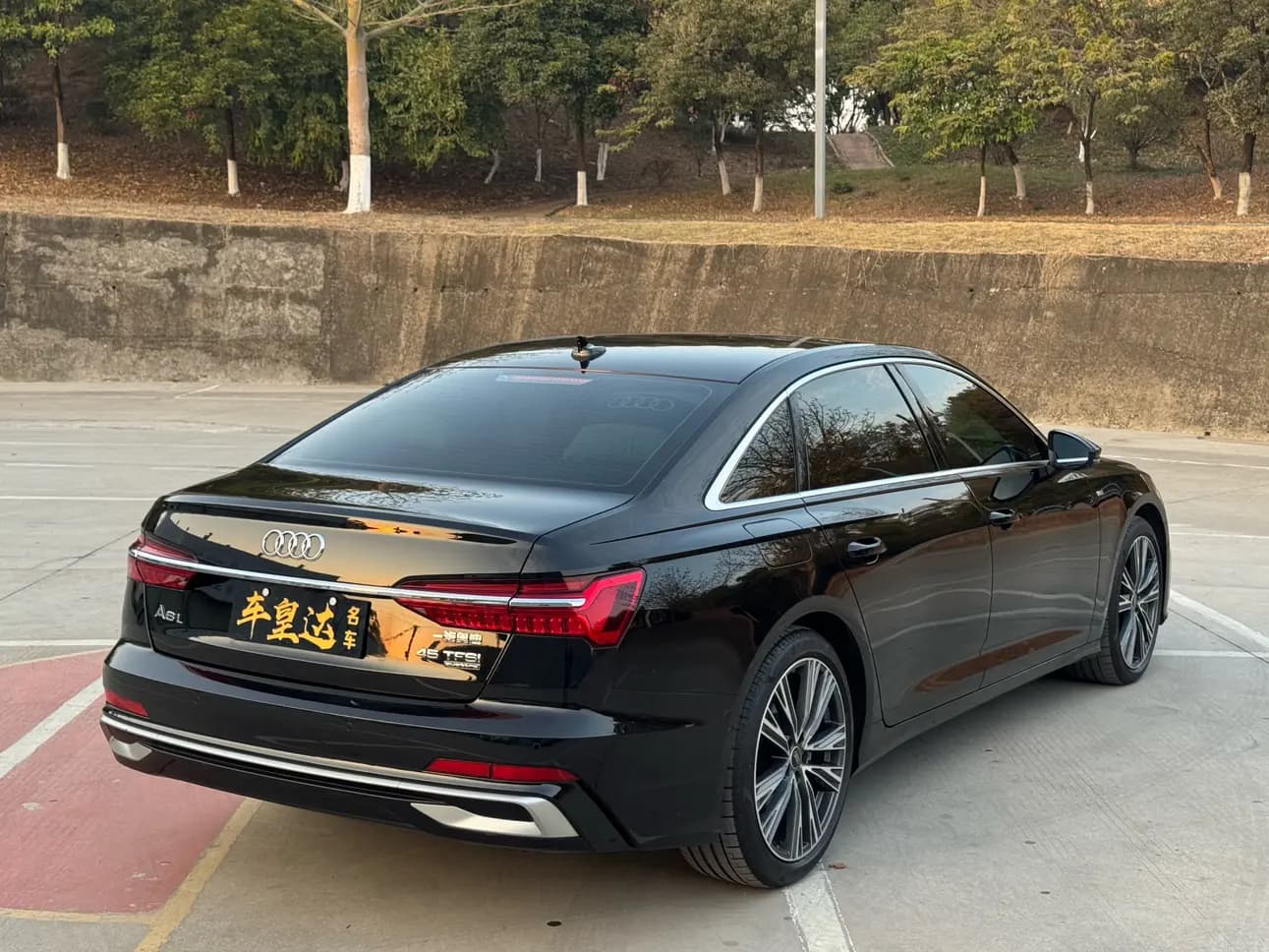 Audi A6L 2024 г. 28109 км. — фото 4
