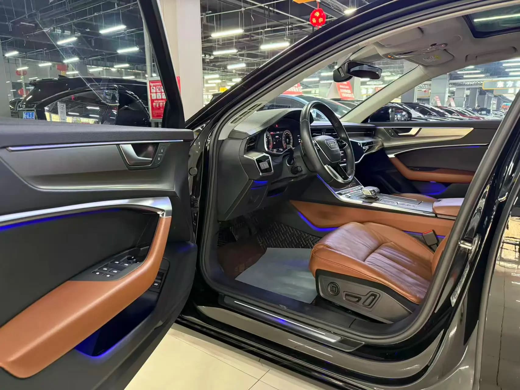 Audi A6L 2022 г. 70107 км. — фото 11