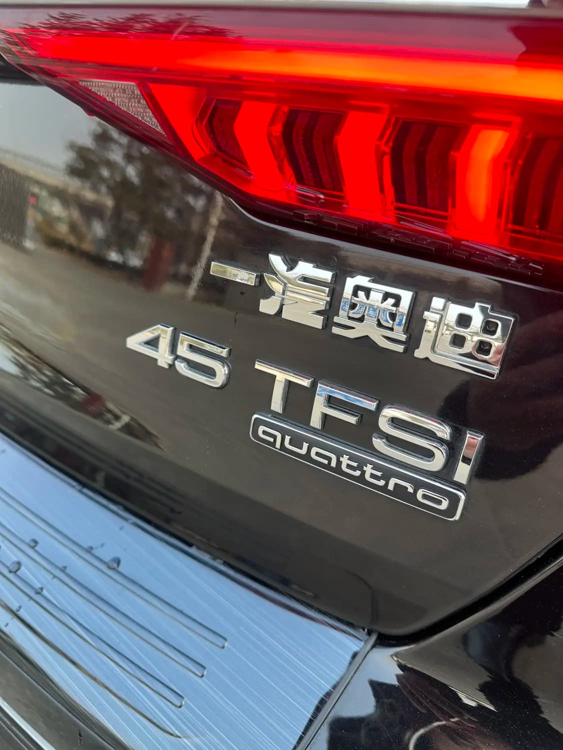 Audi A6L 2023 г. 60106 км. — фото 10