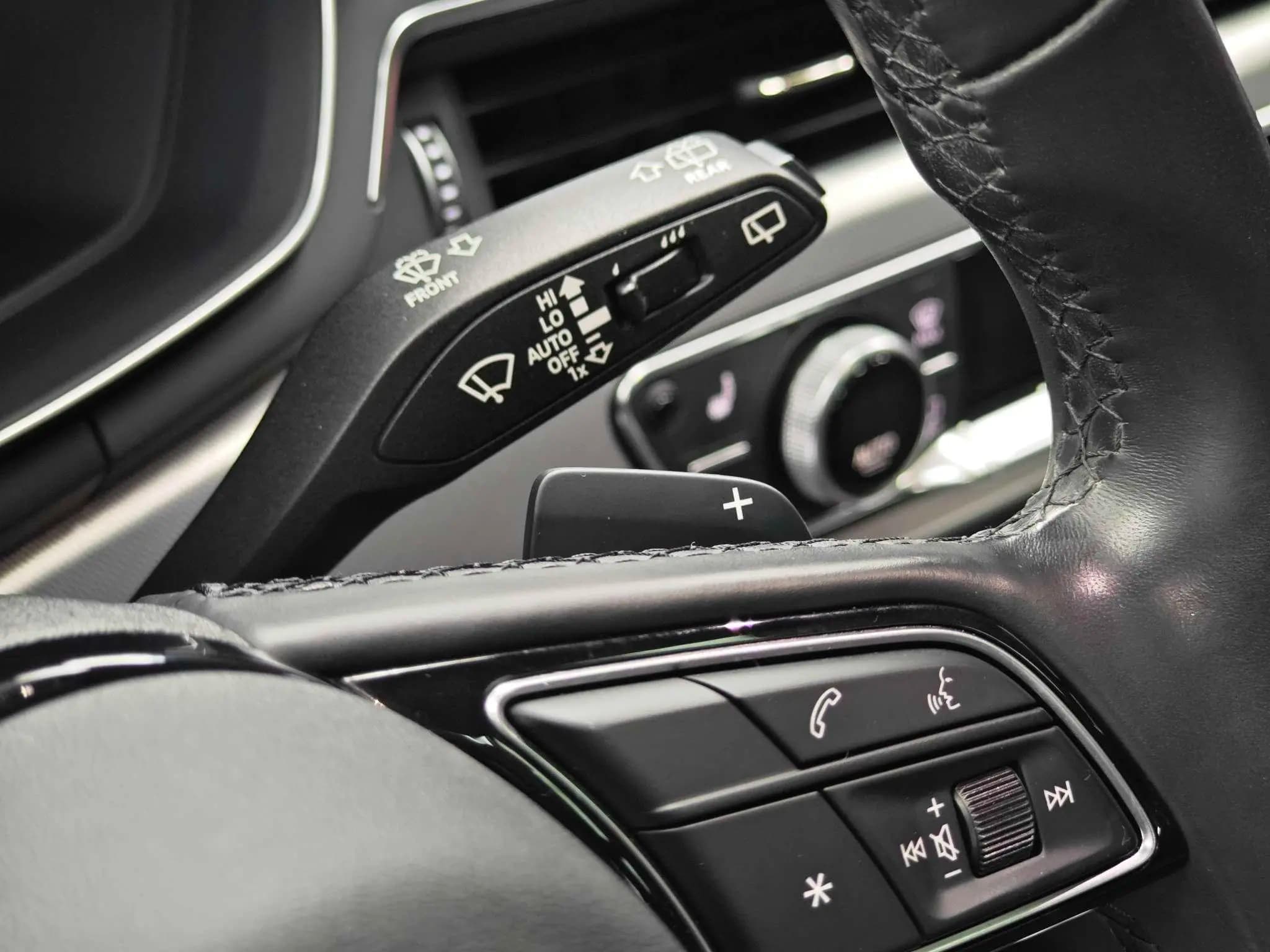 Audi A4 2022 г. 42013 км. — фото 13