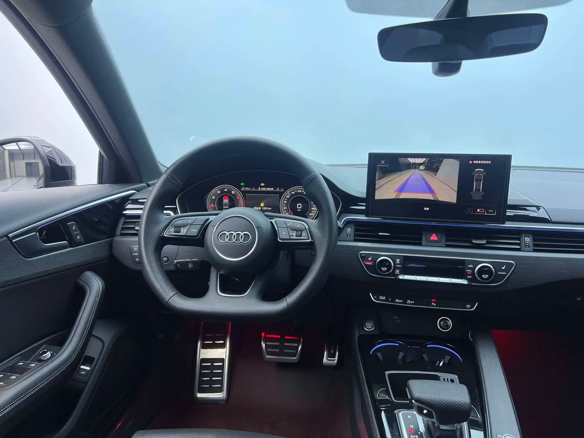 Audi A4L 2023 г. 27006 км. — фото 18