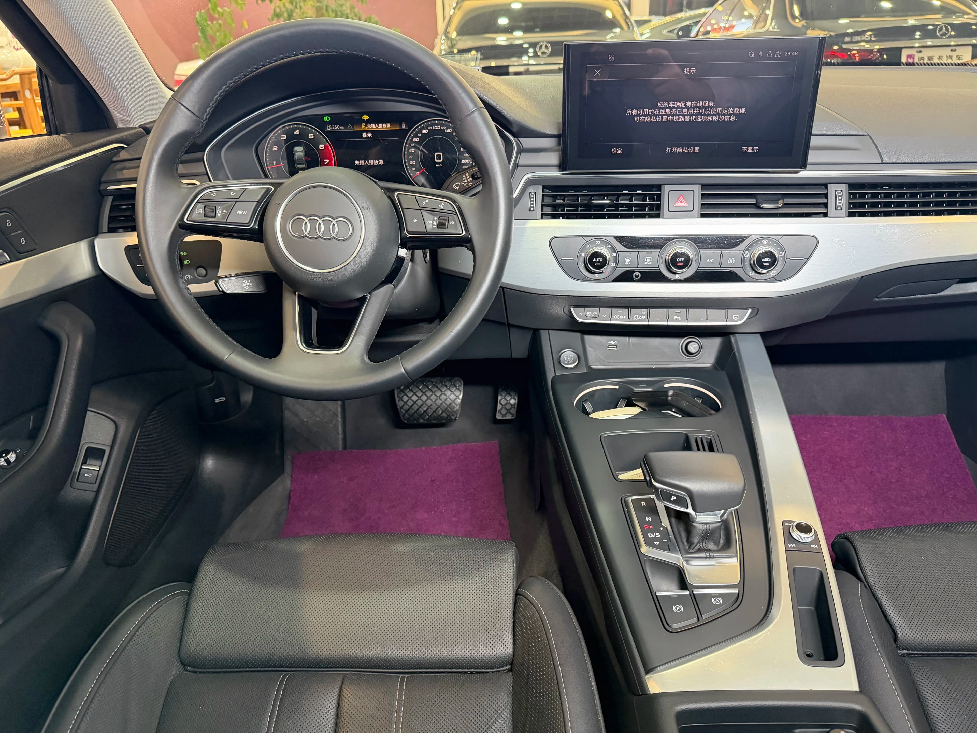 Audi A4L 2021 г. 69804 км. — фото 11