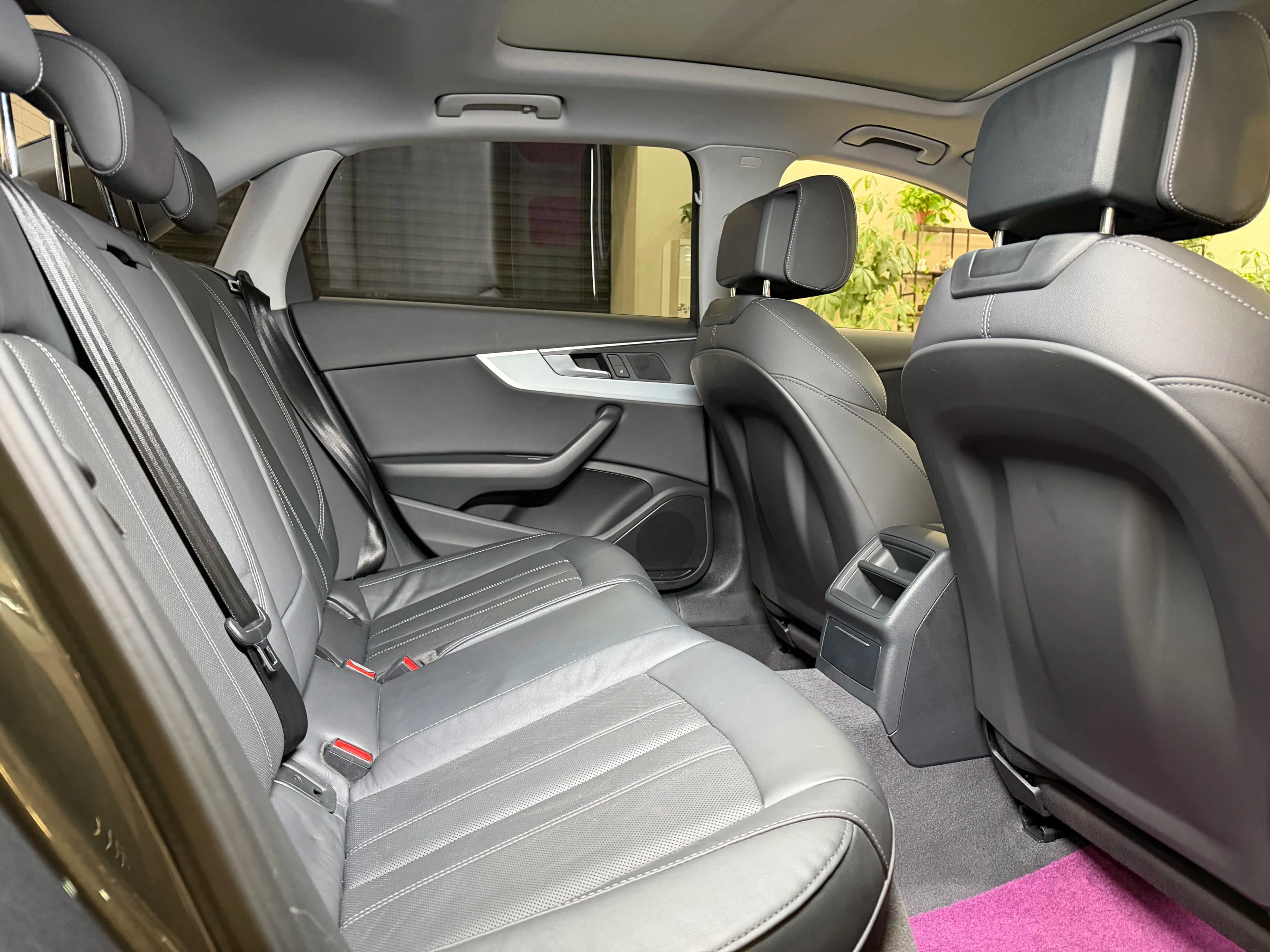 Audi A4L 2021 г. 69804 км. — фото 14