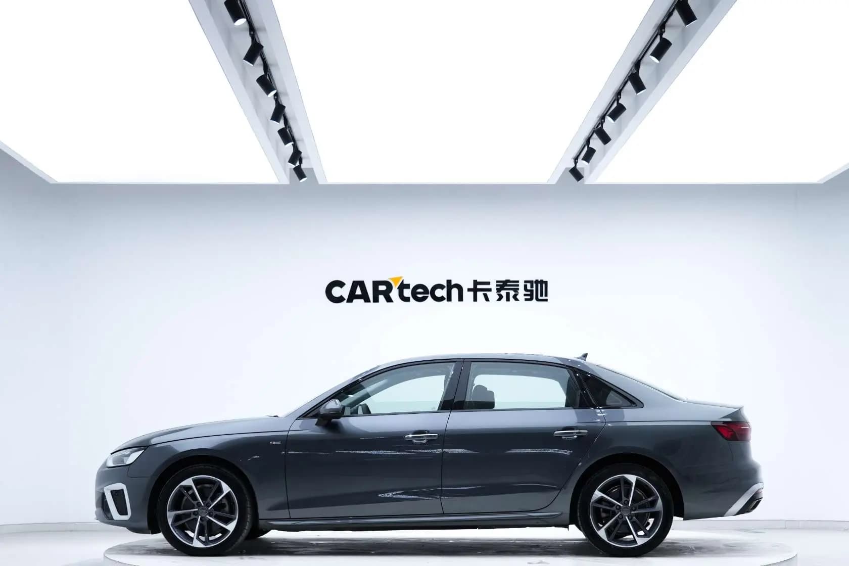 Audi A4L 2021 г. 69048 км. — фото 4