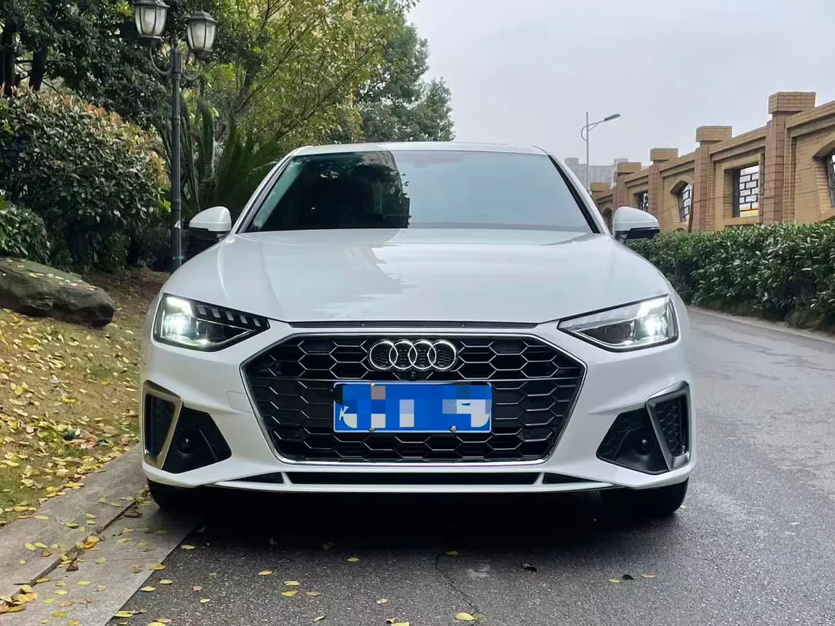 Audi A4L 2024 г. 7915 км. — фото 2