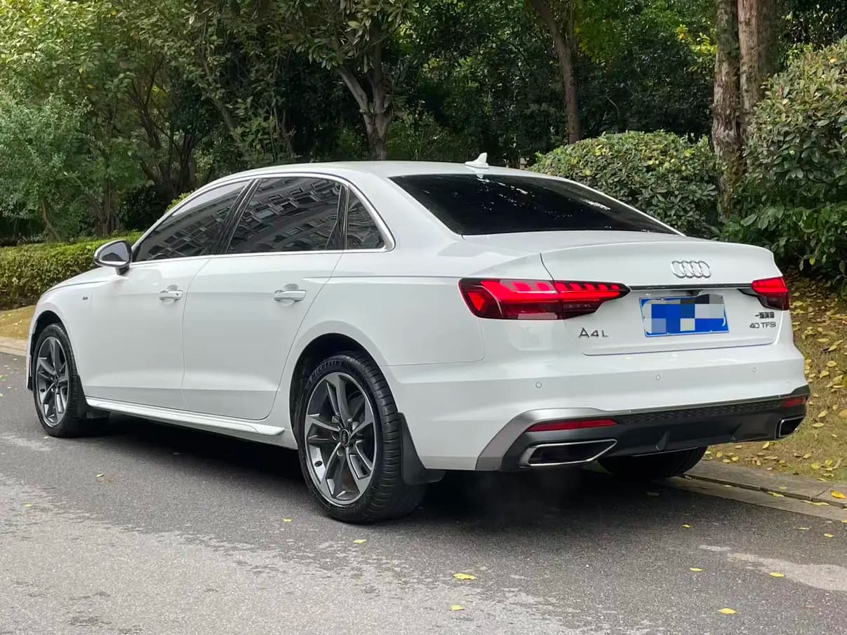 Audi A4L 2024 г. 7915 км. — фото 4
