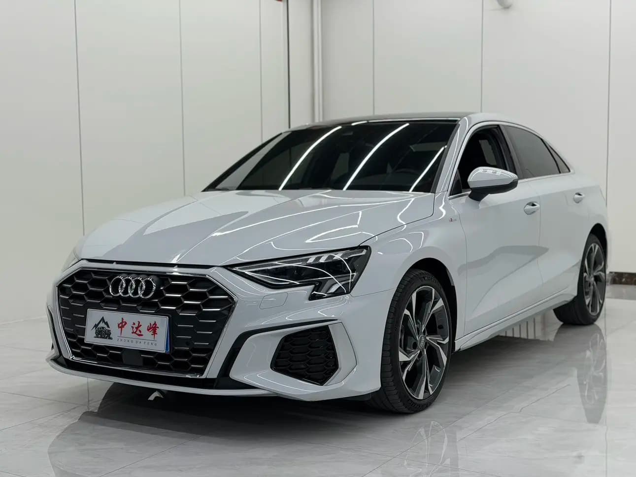 Audi A3 2021 г. 45008 км.