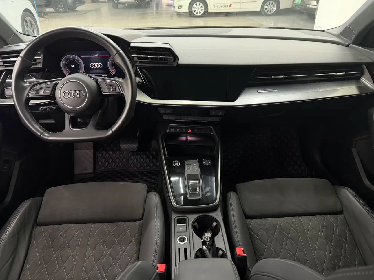 Audi A3 2021 г. 45008 км. — фото 7