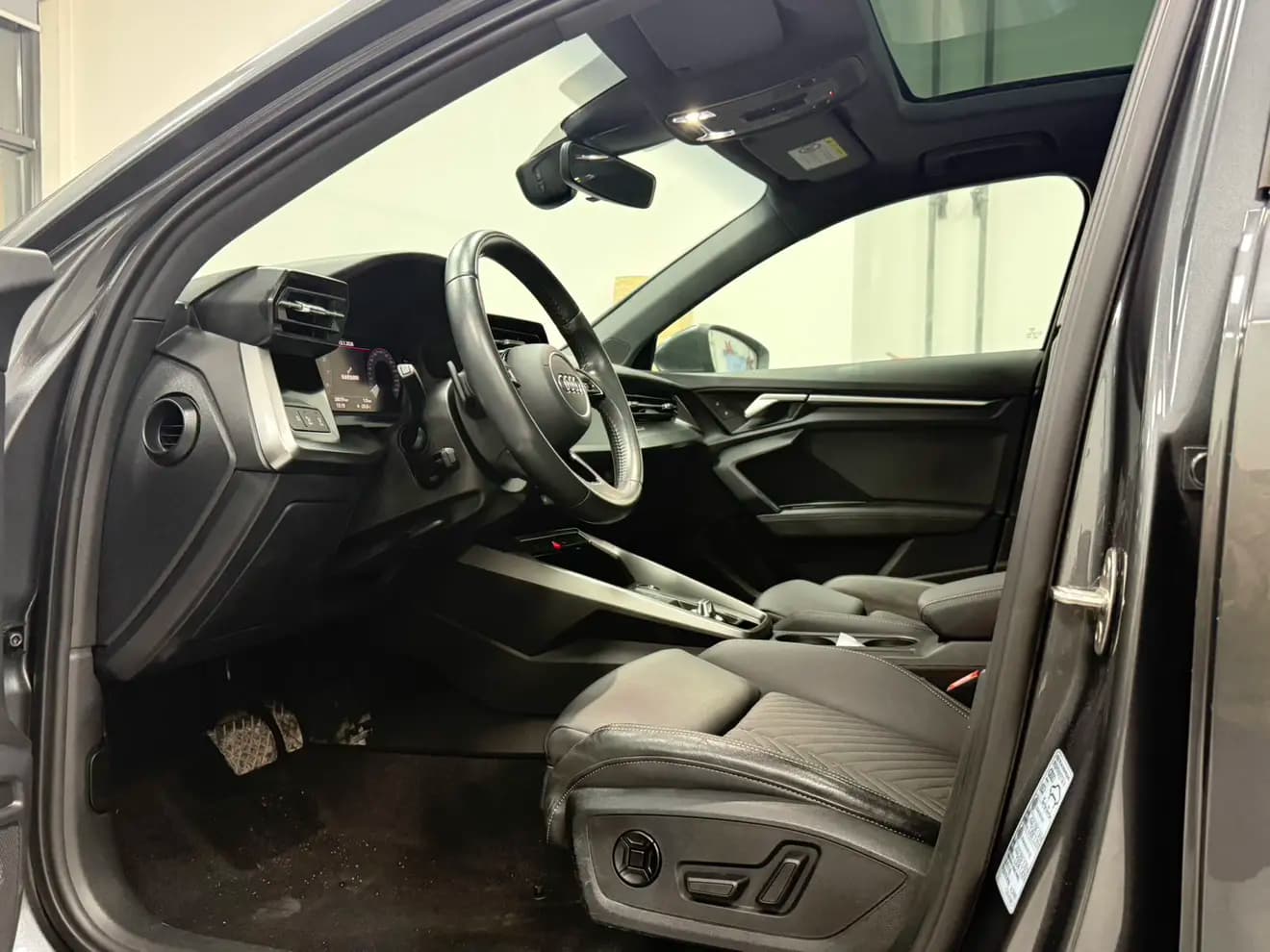Audi A3 2022 г. 28009 км. — фото 17