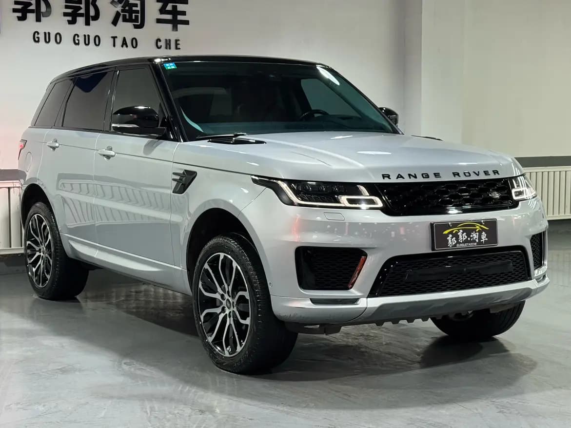 Land Rover Range Rover Sport 2021 г. 84030 км. — фото 3