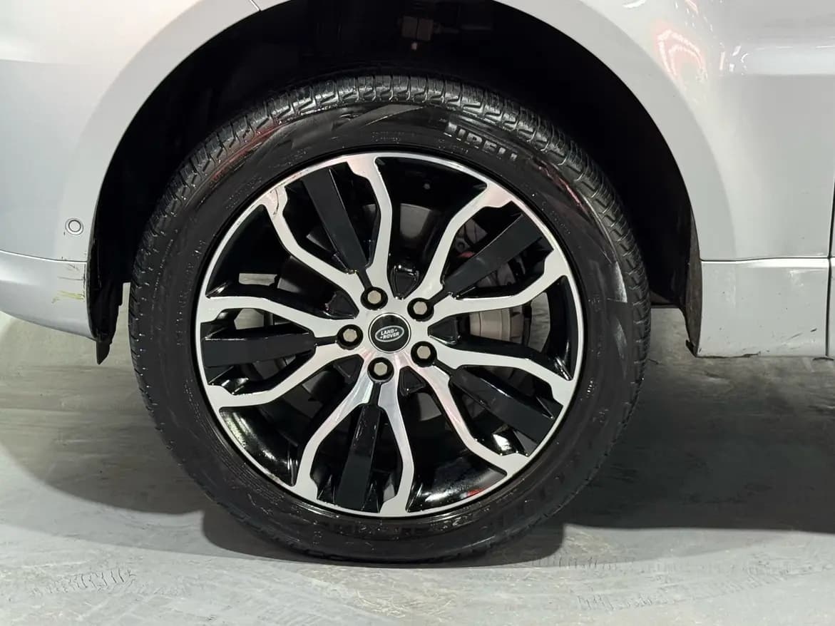 Land Rover Range Rover Sport 2021 г. 84030 км. — фото 22