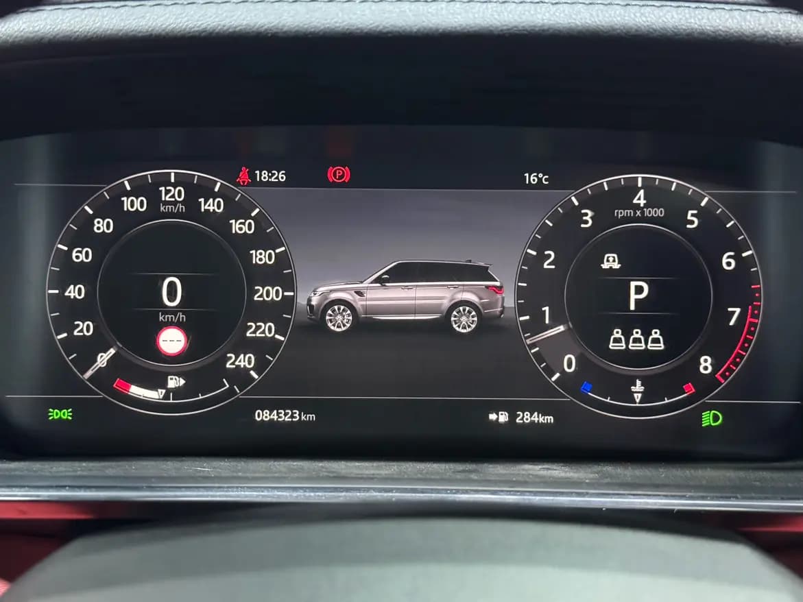 Land Rover Range Rover Sport 2021 г. 84030 км. — фото 27