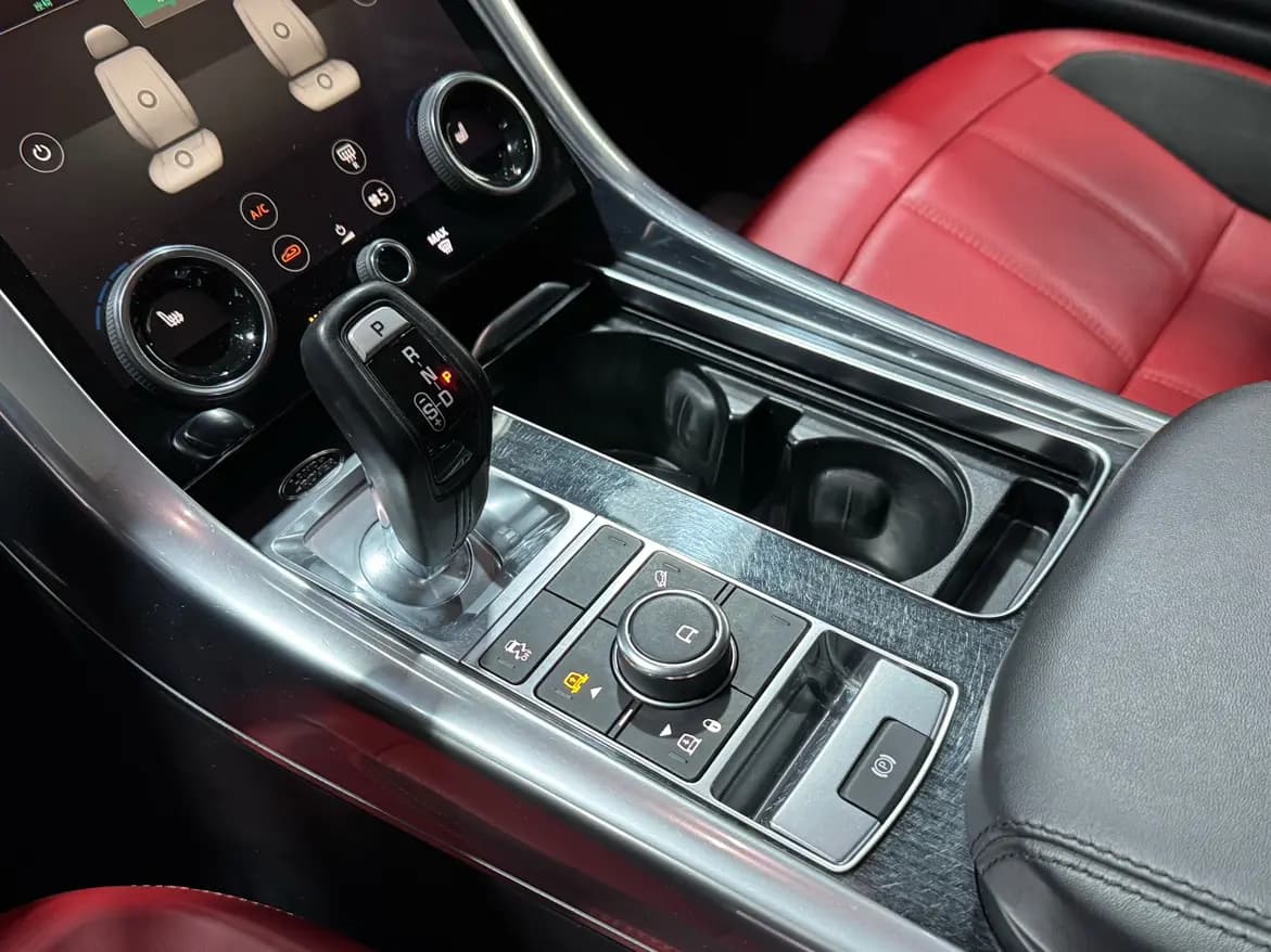 Land Rover Range Rover Sport 2021 г. 84030 км. — фото 28