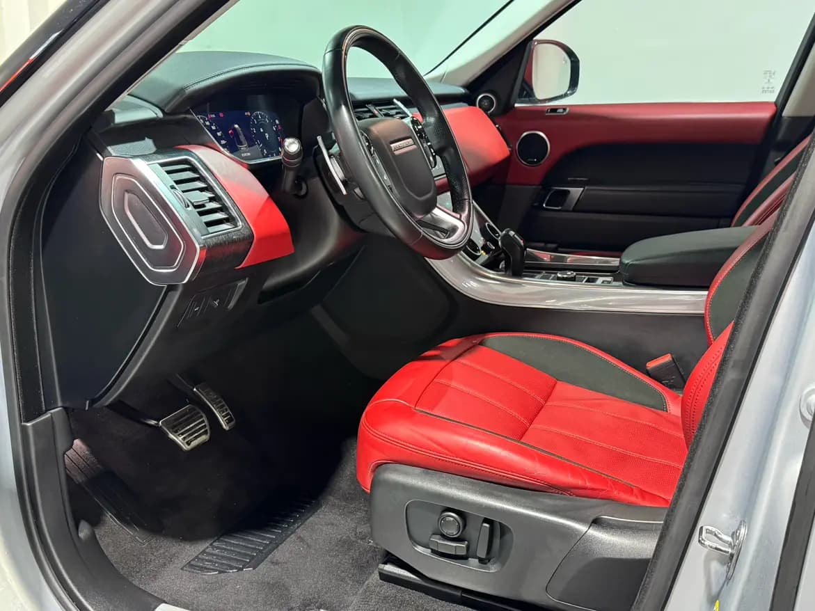 Land Rover Range Rover Sport 2021 г. 84030 км. — фото 35
