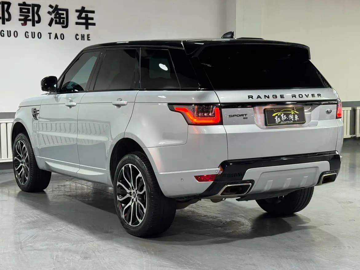 Land Rover Range Rover Sport 2021 г. 84030 км. — фото 5