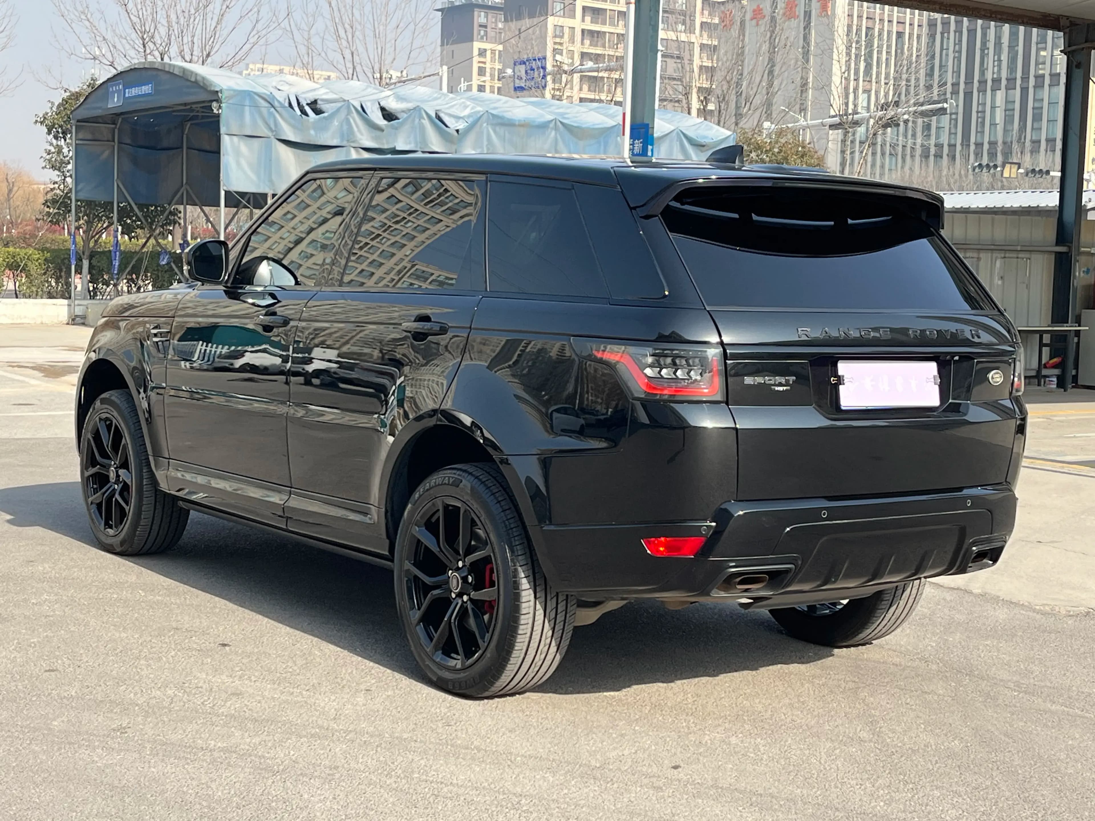 Land Rover Range Rover Sport 2021 г. 82029 км. — фото 5