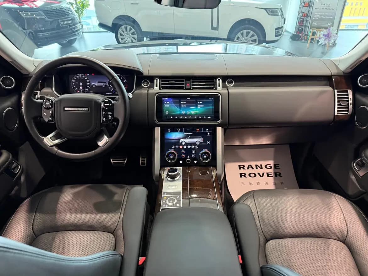 Land Rover Range rover 2021 г. 81043 км. — фото 17