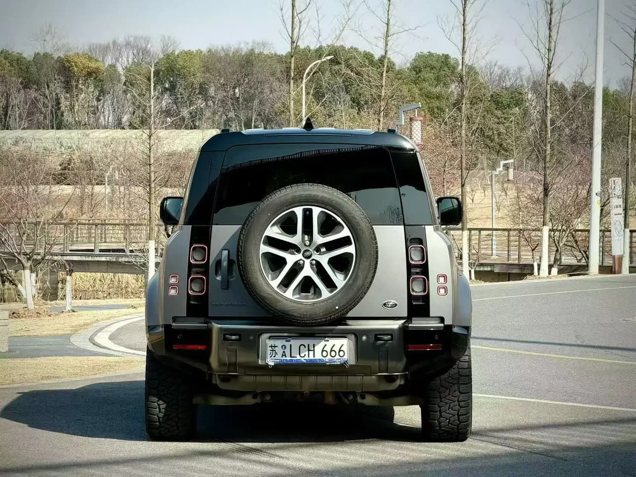 Land Rover Guard 2021 г. 49095 км. — фото 4