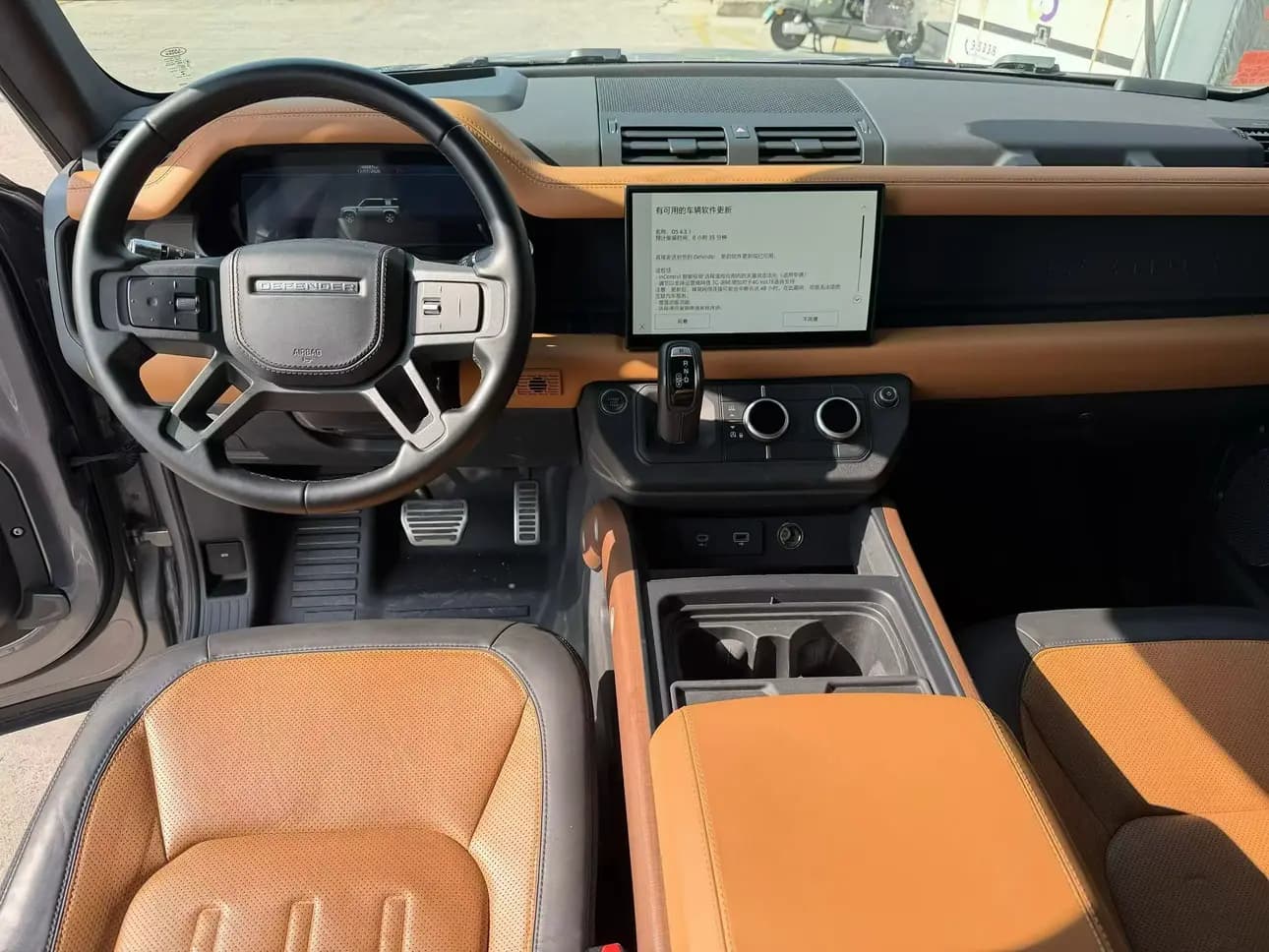 Land Rover Guard 2021 г. 49095 км. — фото 6
