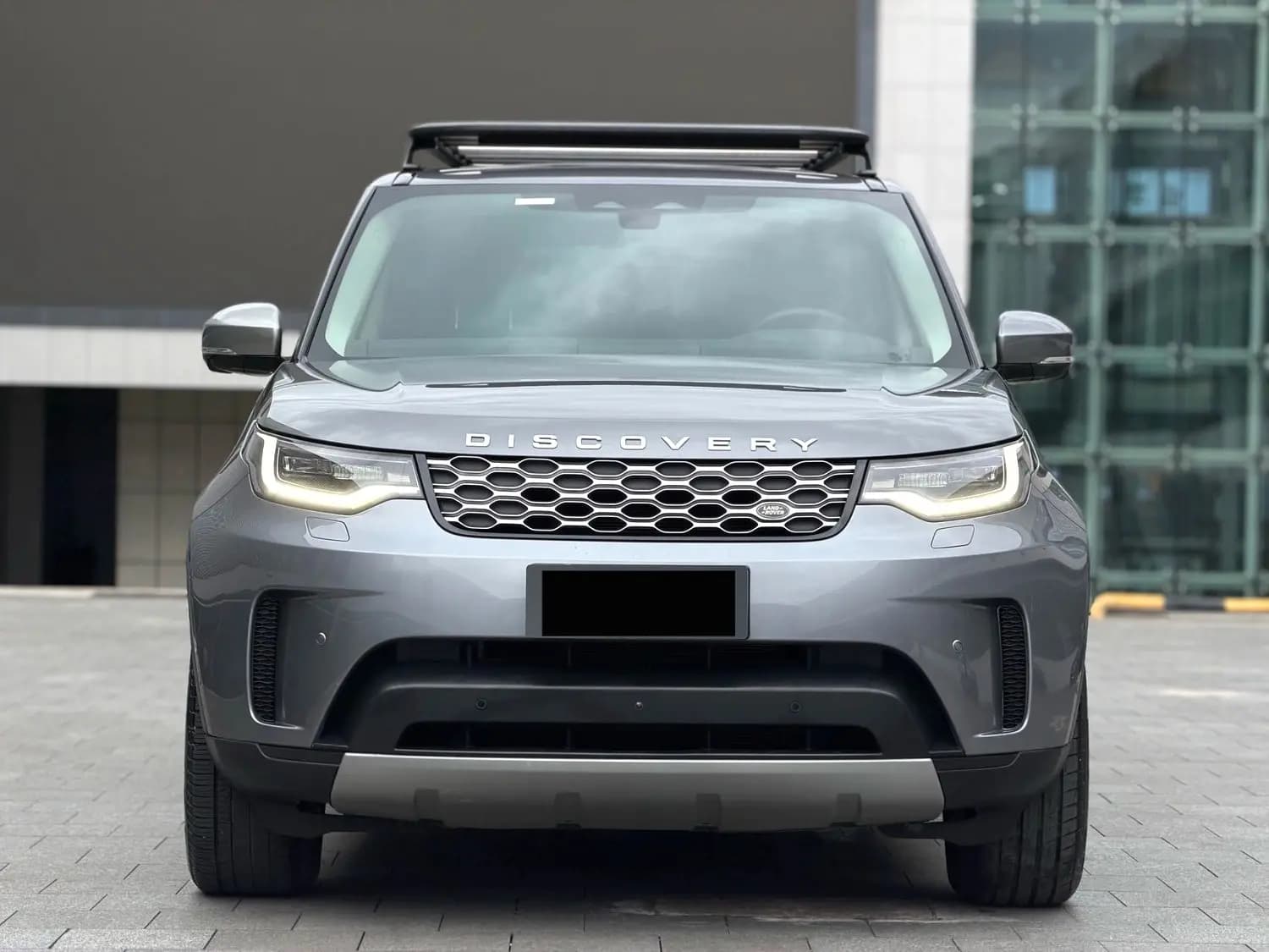 Land Rover Discovery 2022 г. 68003 км. — фото 2