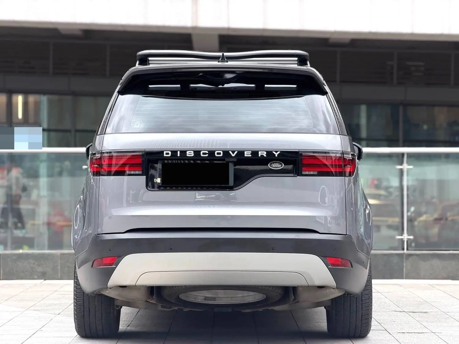Land Rover Discovery 2022 г. 68003 км. — фото 3