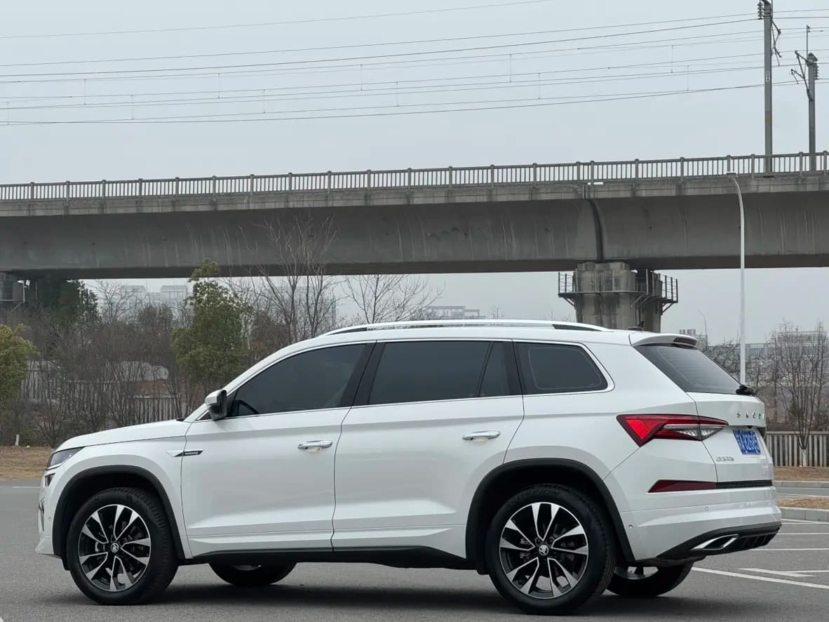 Skoda Kodiaq 2024 г. 20092 км. — фото 3