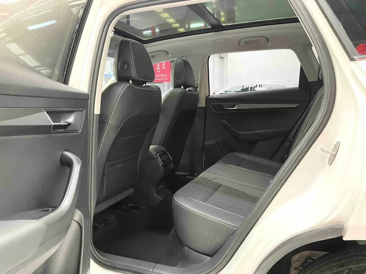 Skoda Karoq 2021 г. 20360 км. — фото 14