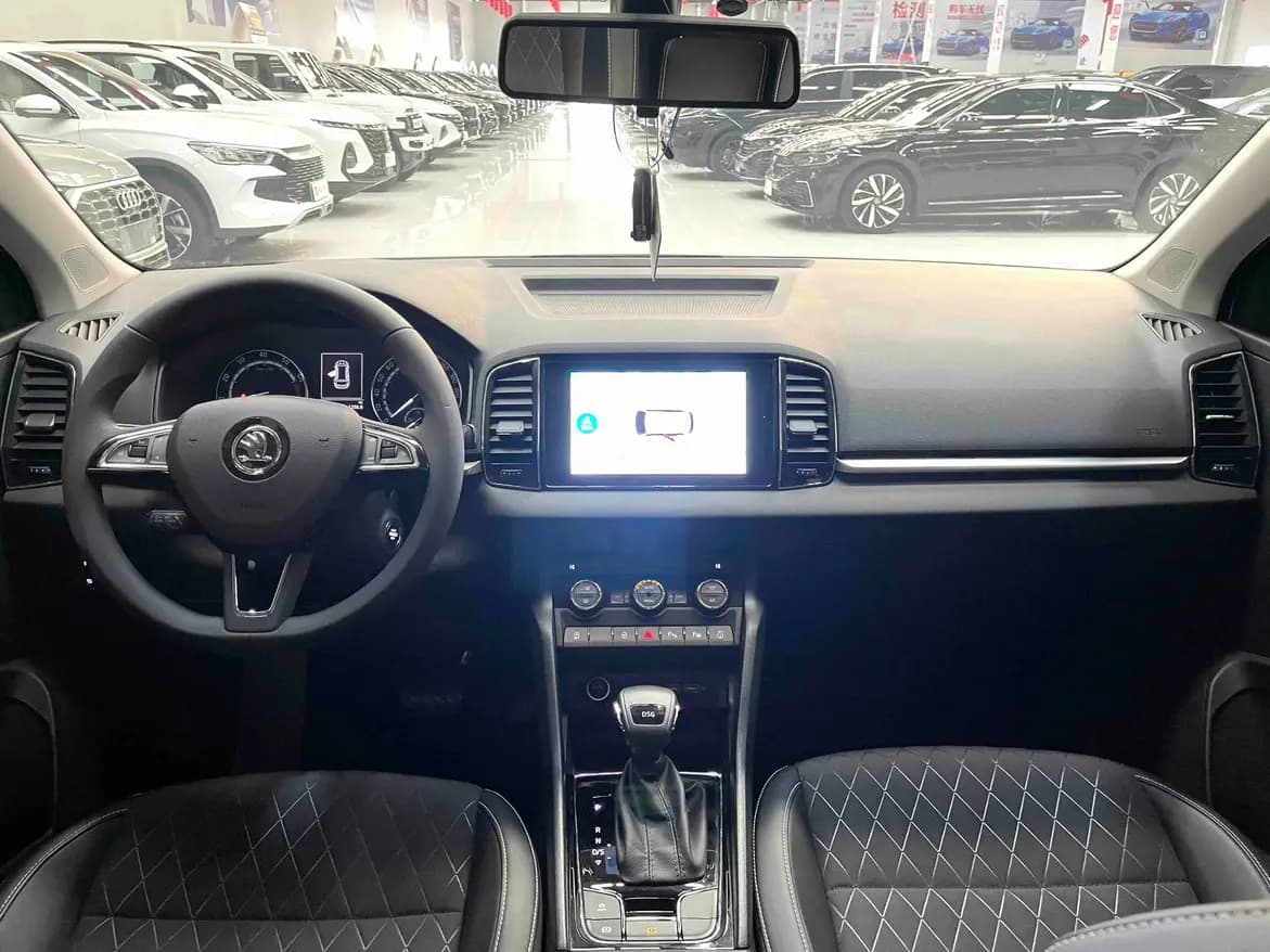 Skoda Karoq 2021 г. 20360 км. — фото 10