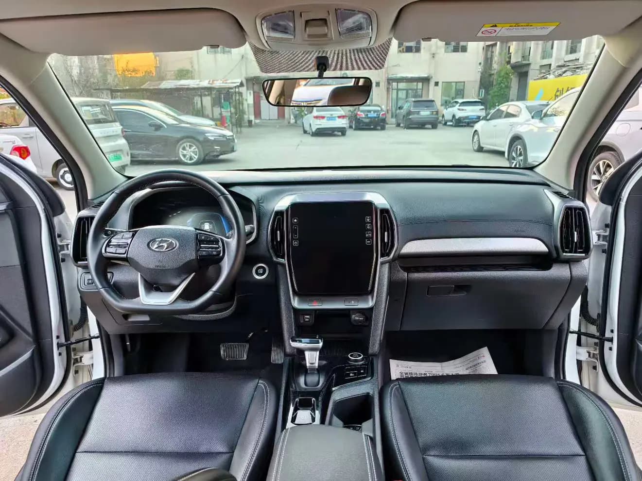 Hyundai ix35 2023 г. 56077 км. — фото 5